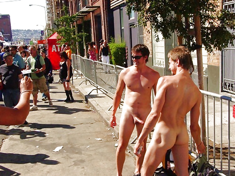 Guys Nude In Public.