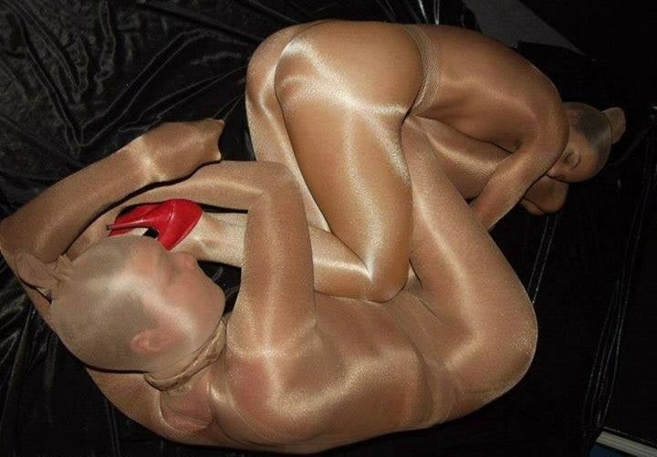Pantyhose bodystocking and catsuit porn