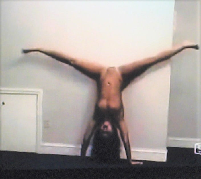 Naked camgirl doing handstand showing flexibility free porn images