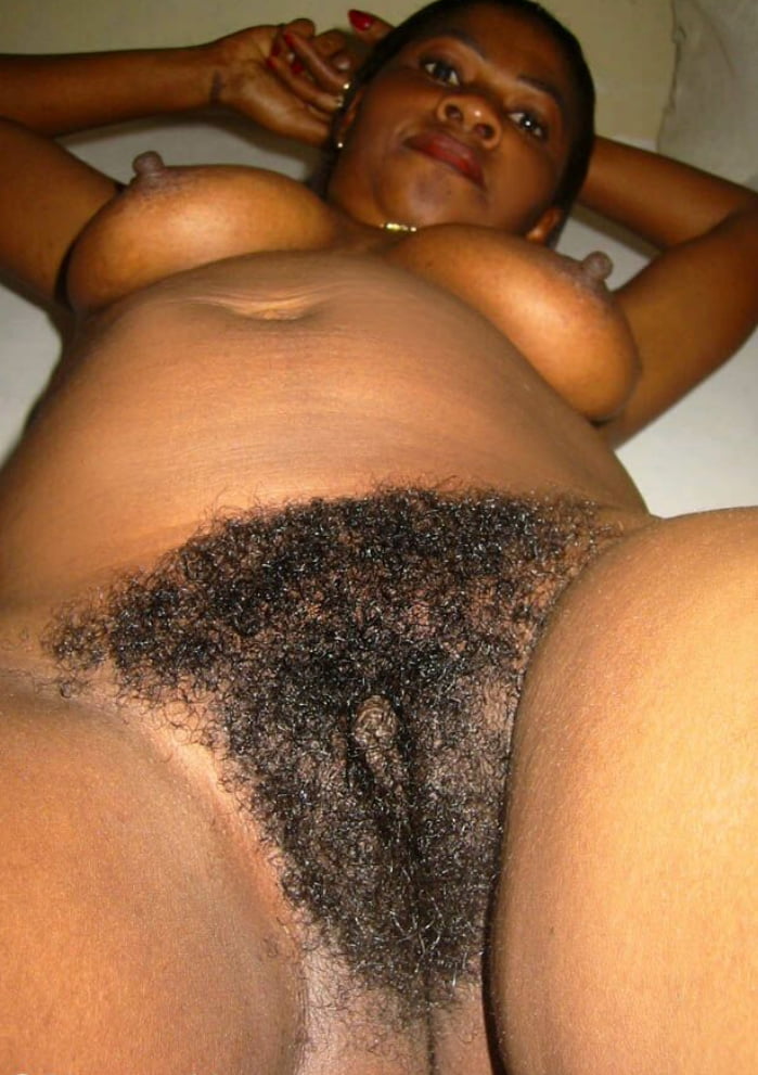 Very hairy black girl pussy