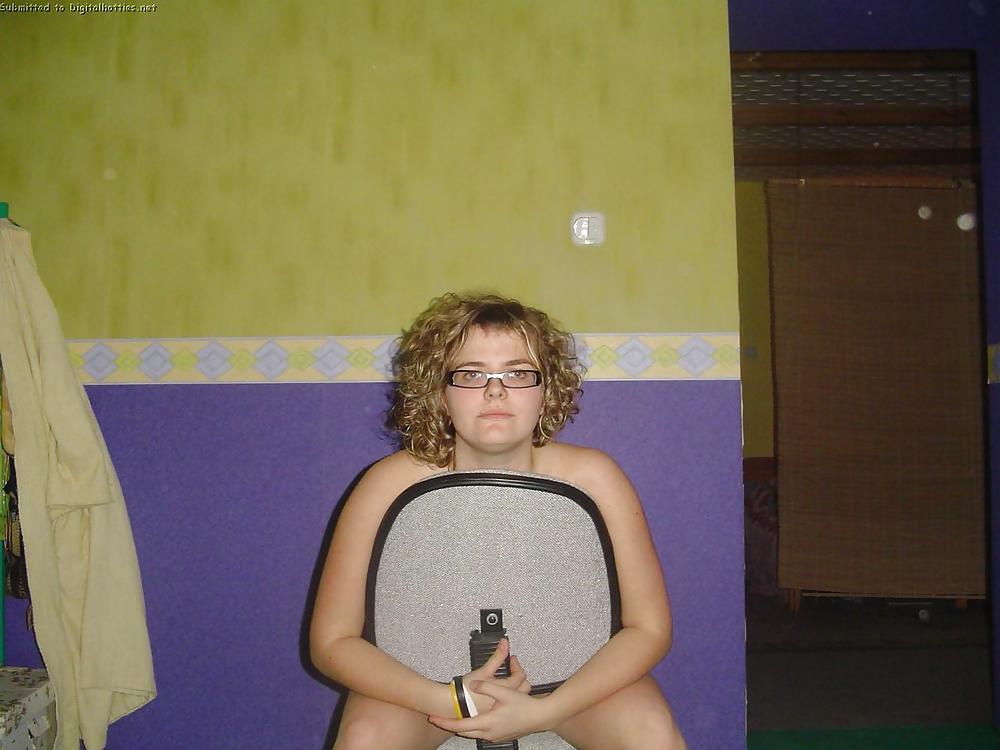 Sex ALL AMATEUR - Here is MANDY image