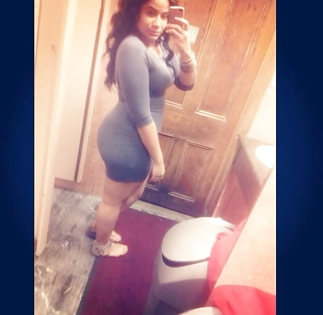 Sex Thick Latinas image