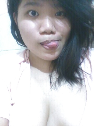 Sex Filipina Slut image