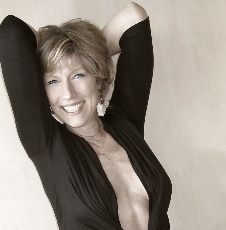 Sex Sexy Mature Milf Mary image