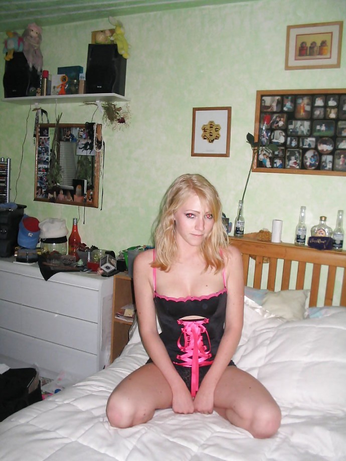 Sex Slut Kira (Pressent for Lizzie-LL) image