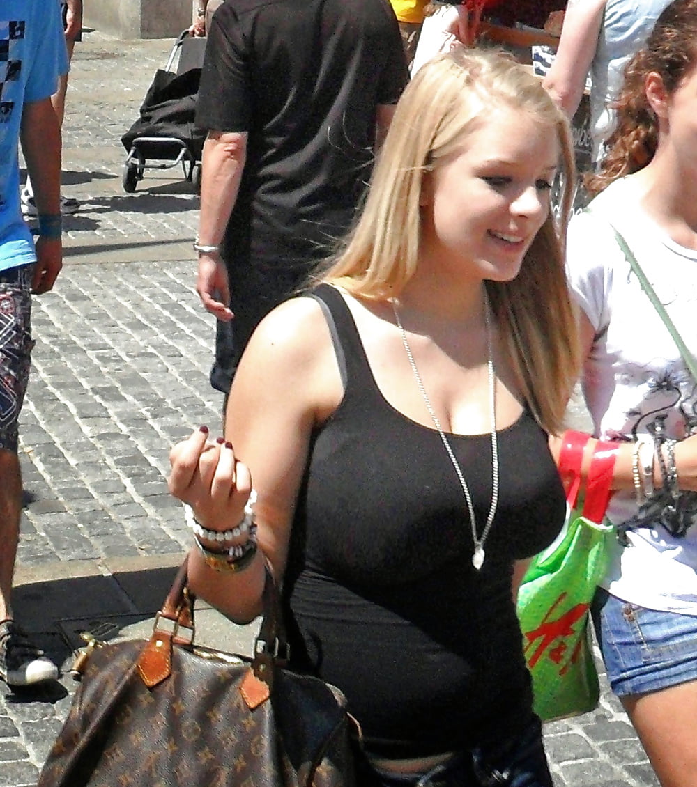 Sex Amateur Teens with big tits image