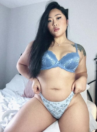 thick asian beauty         