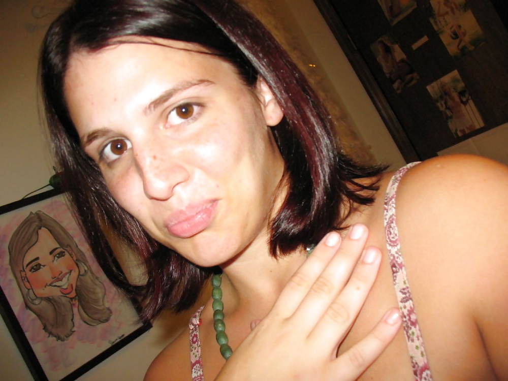 Sex Pretty Amateur Teen Carole 2 image