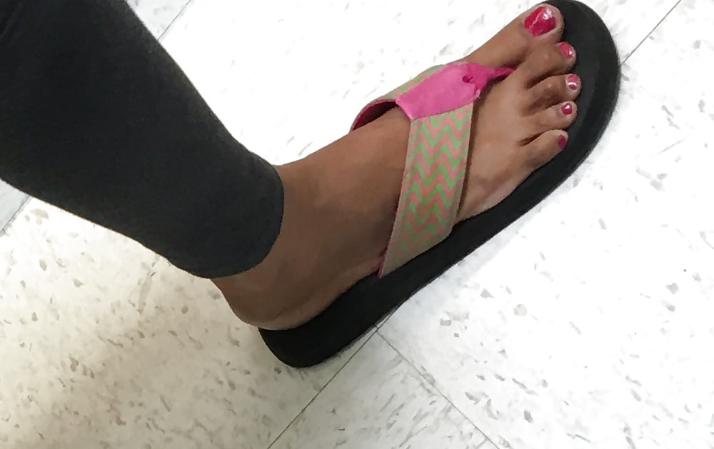 Sex Candid Feet and Legs, Sexy image