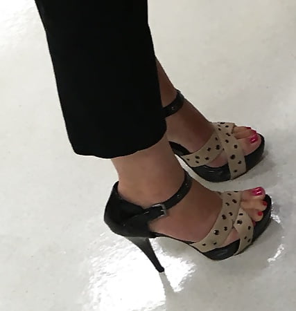 Candid Feet and Legs, Sexy