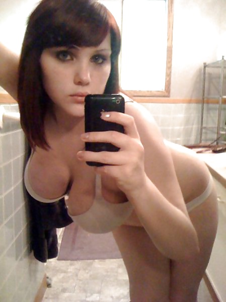 Sex Self Pics - Hot Amateurs - vol 11! image