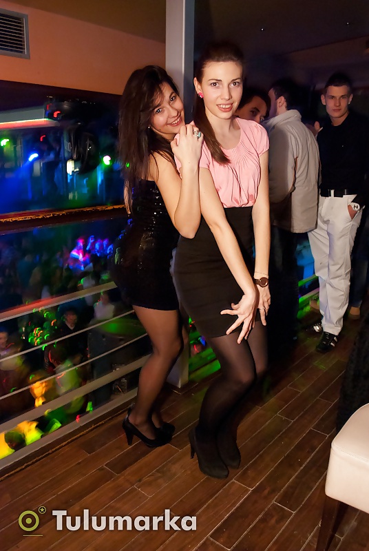 Sex Hot pantyhose babes on PARTY image
