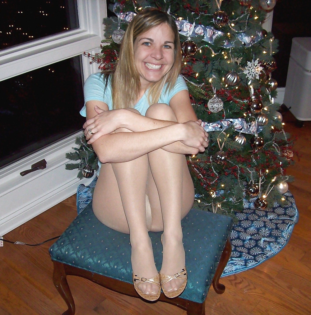 Sex Teen in nude pantyhose image