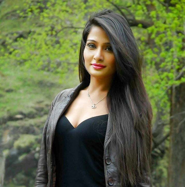 Sex AMATEUR INDIAN BABE image