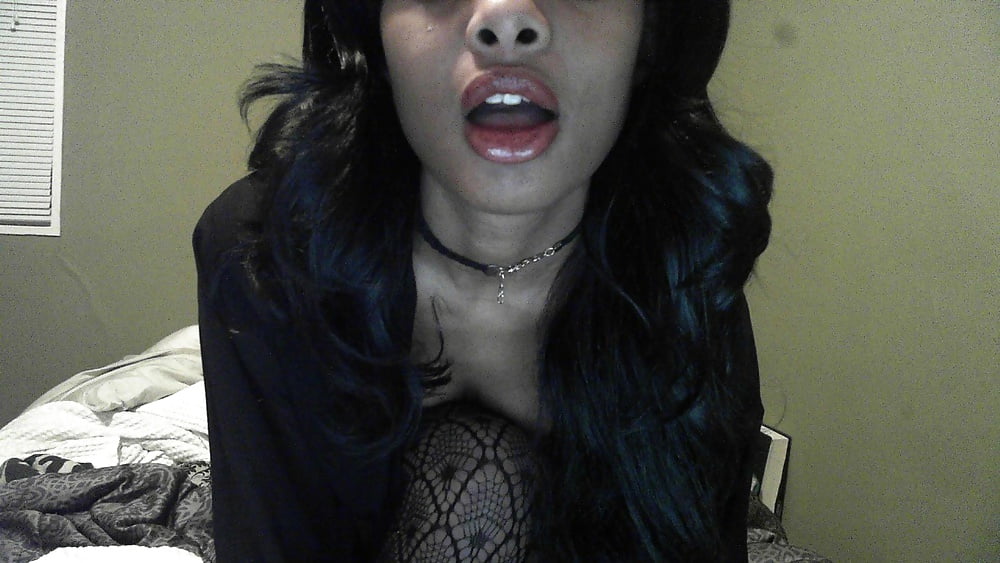 Sex Black Teen Slut aka Laceylala Selfies image