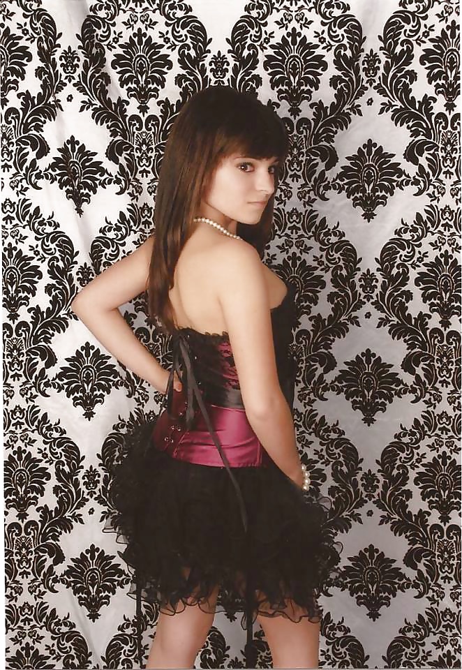 Sex Petite Girl image