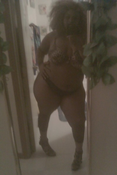 Sex Thick Ebony Chick image