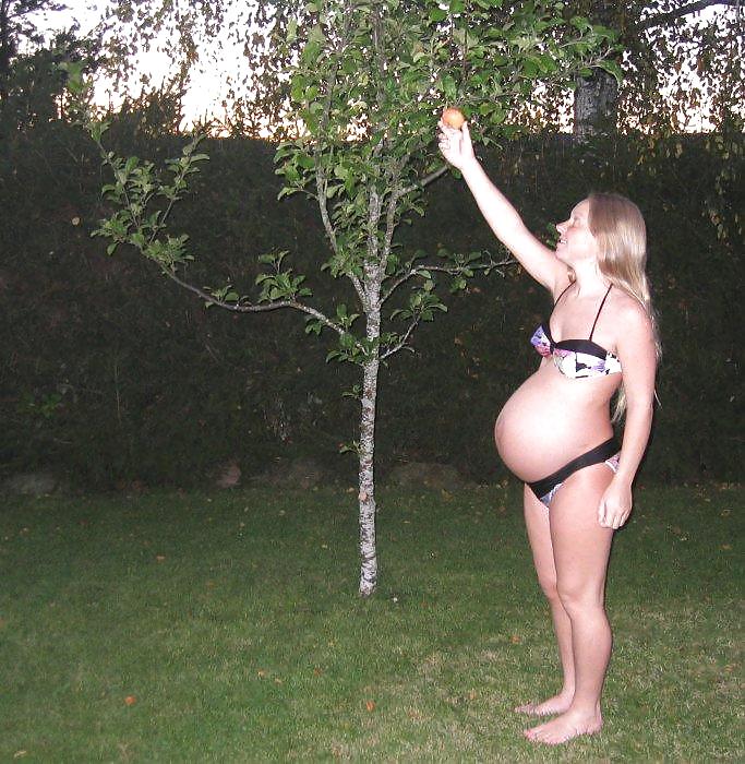 Sex PREGNANT AND HORNY image