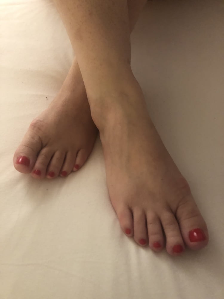See and Save As my wife cim legs in red porn pict
