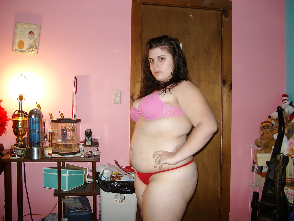 Sex young chubby slut kelly exposed image