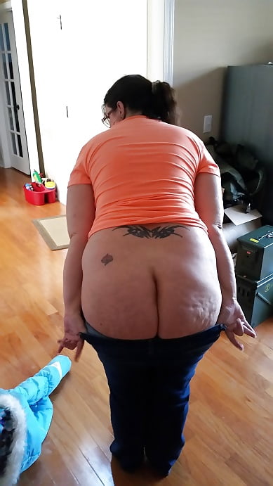 Sex Thick Married MILF getting Thicker.. image