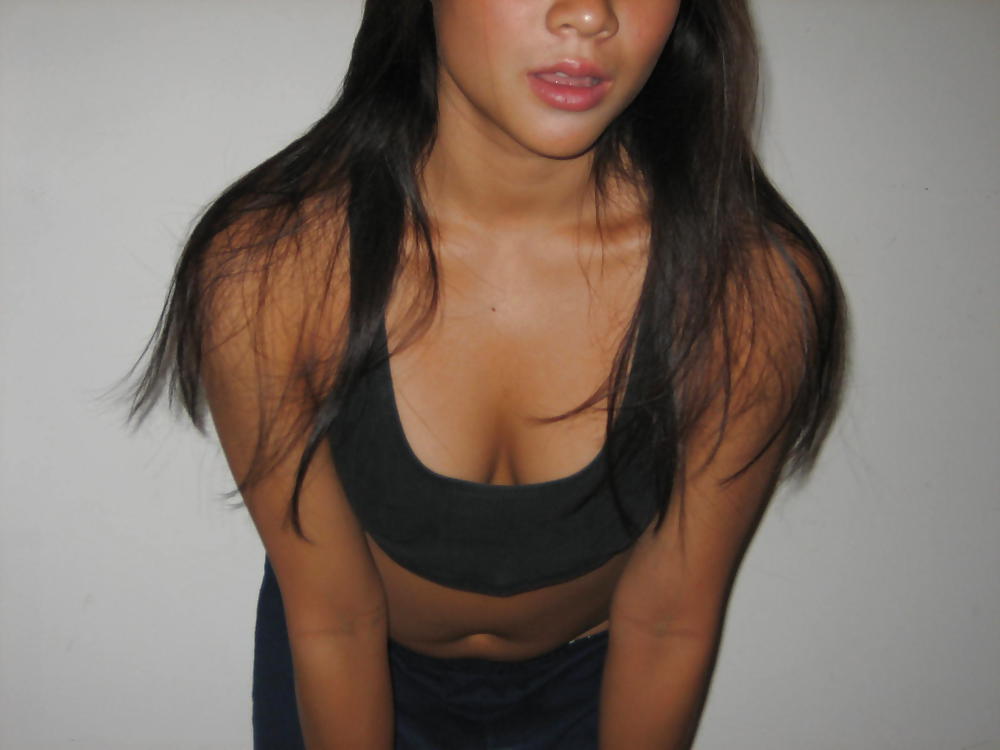 Sex Asian American teen self-shots image