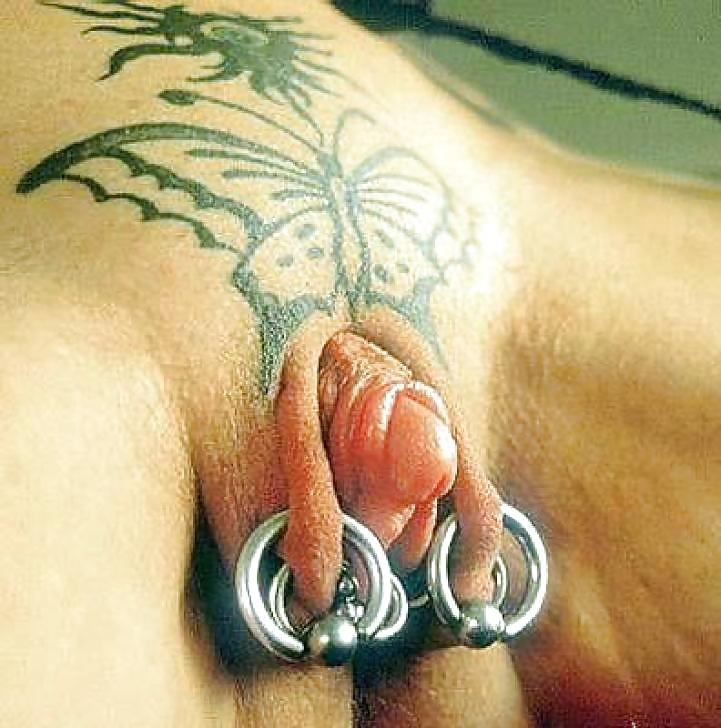 Sex Pierced&Tattoo Chicks image