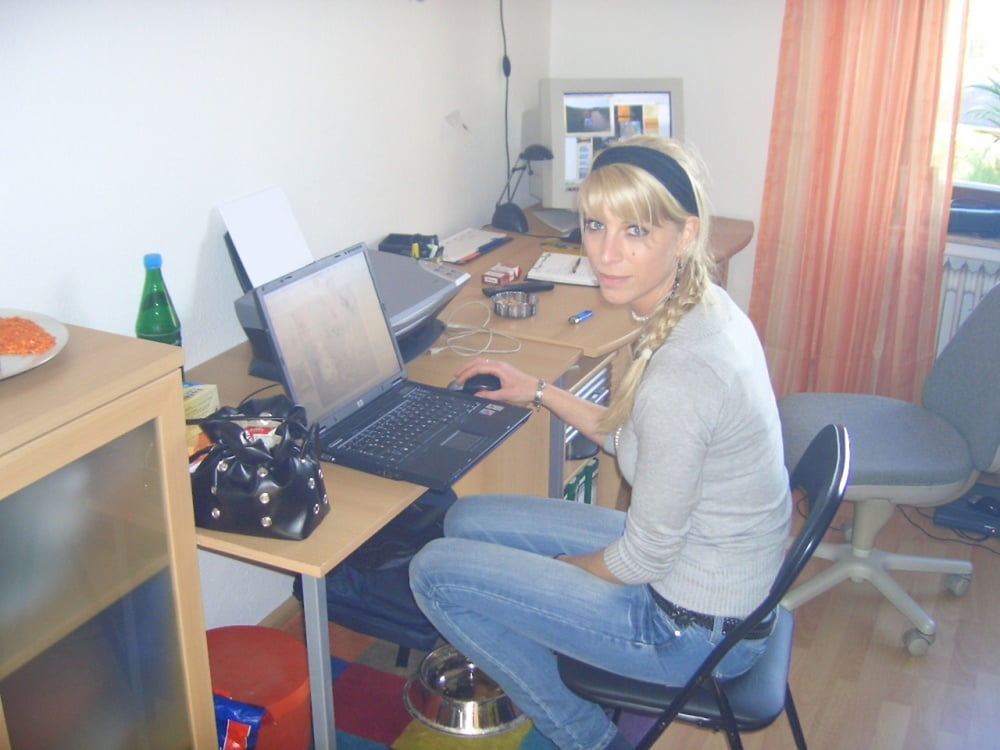 Geile Deutsch Fickschlampe photo #325234009
