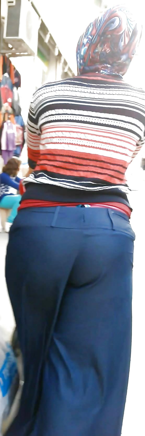 Sex Turkish Sexy Hijab Candid Butt image