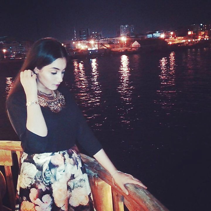 Sex STUNNING TEEN HIJABI  PAKI image
