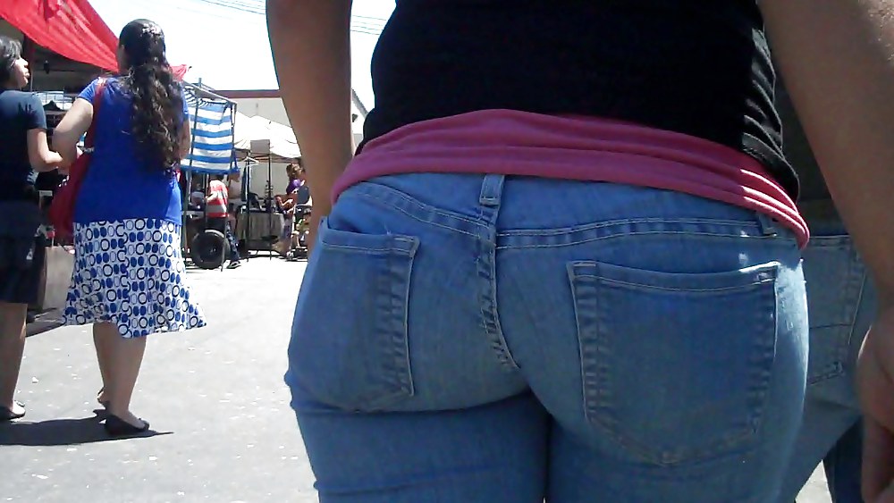 Sex Real nice so fine sweet ass & bubble butt in jeans image