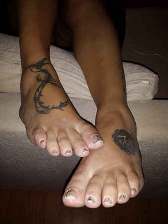 Feet and toes