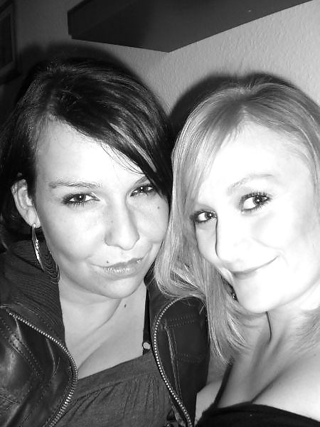 Sex Welche ist geiler (Which one is hotter) 3 ? image