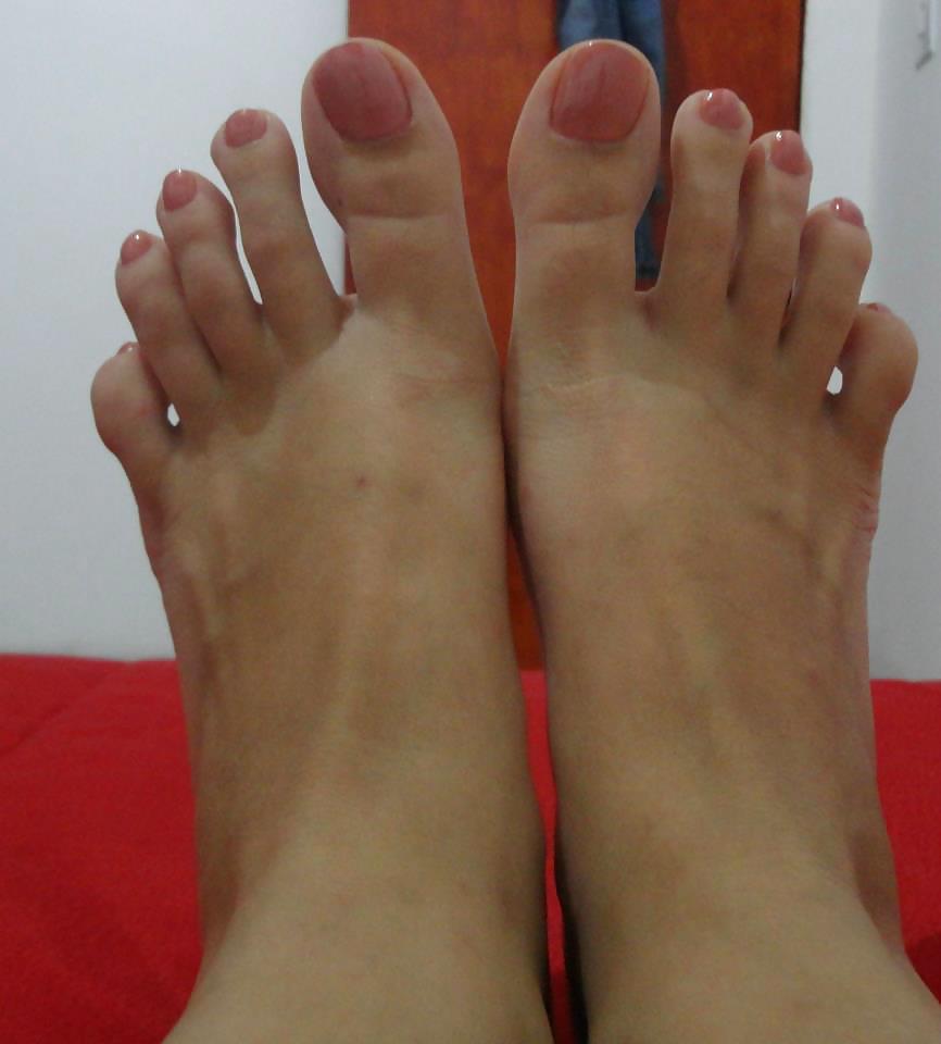 Sex Sorelly Santos - BRAZIL FEET TEEN AMATEUR image