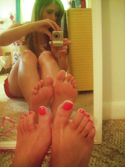 Sex Awesome Amateur Teen Feet Part XVII image