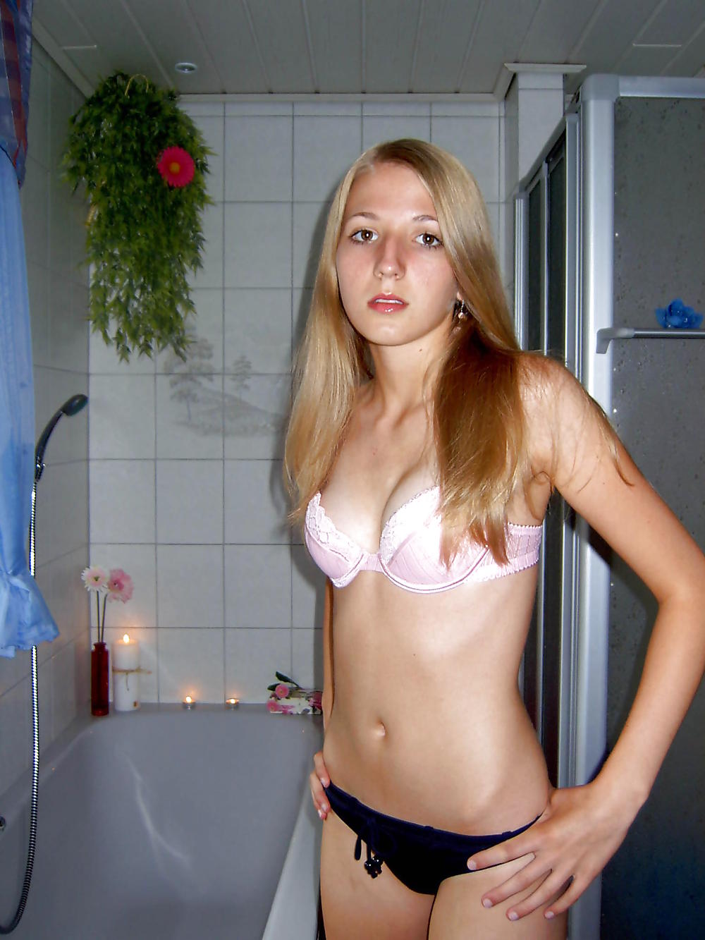 Sex REAL AMATEUR - Cute blonde German image