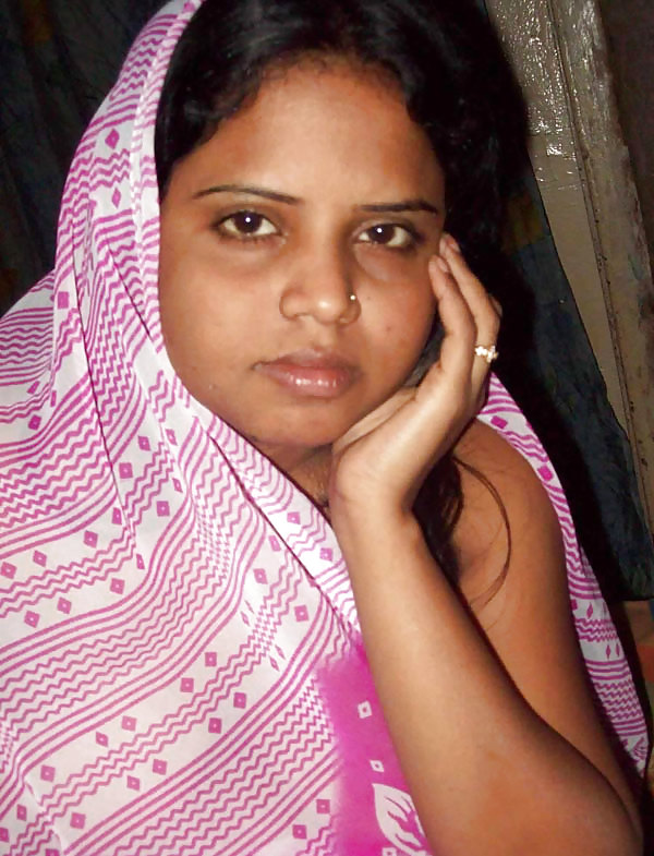 Radhika pandit hot sexy photos
