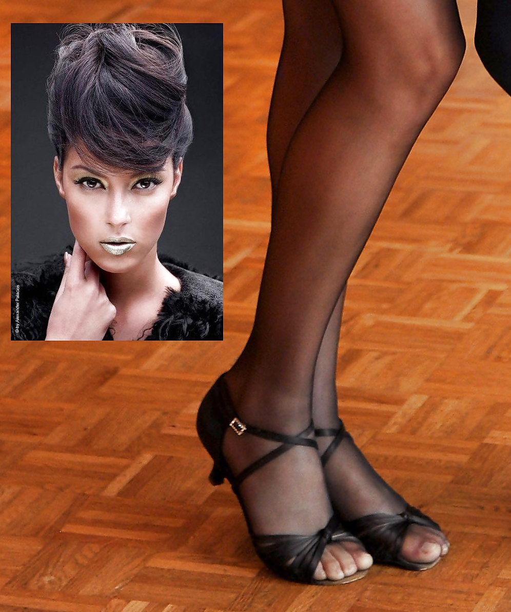 Sex celebrity feet in pantyhose image