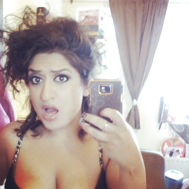 Sex HOT indian aunty for TRIBUTE. image