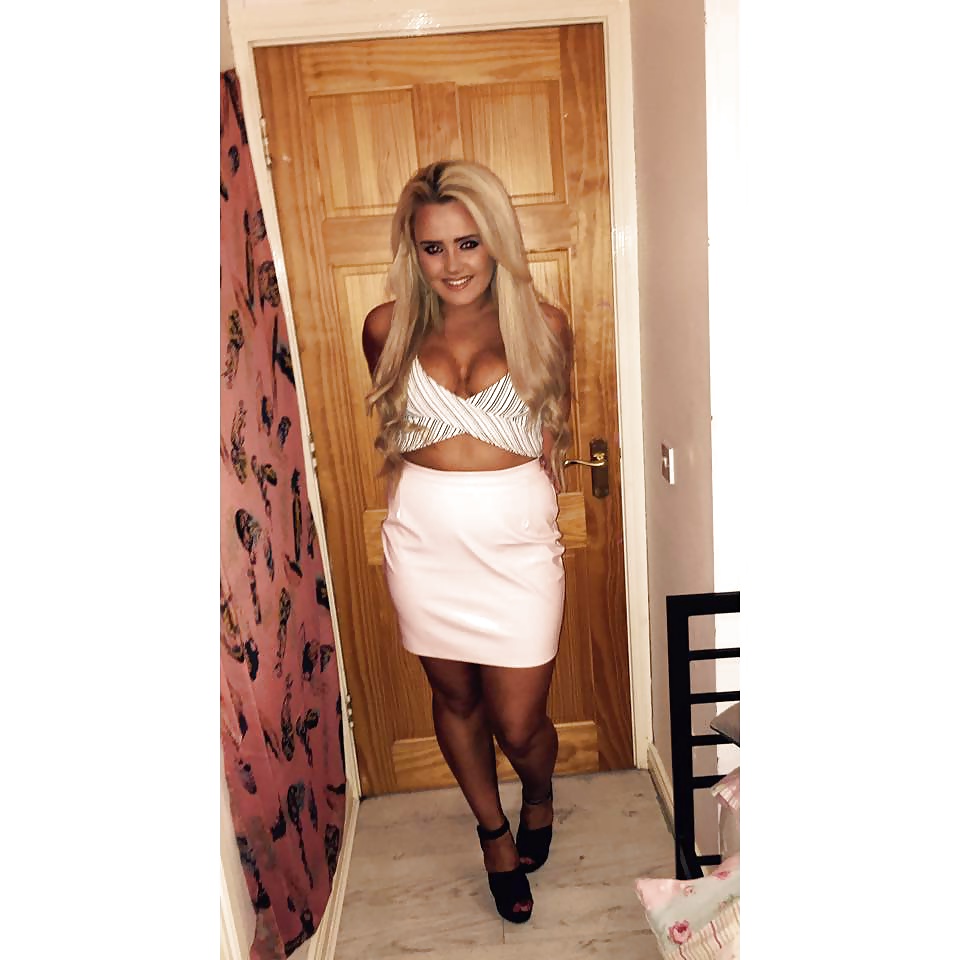 Sex UK Facebook Teens - Katie & Paighton image