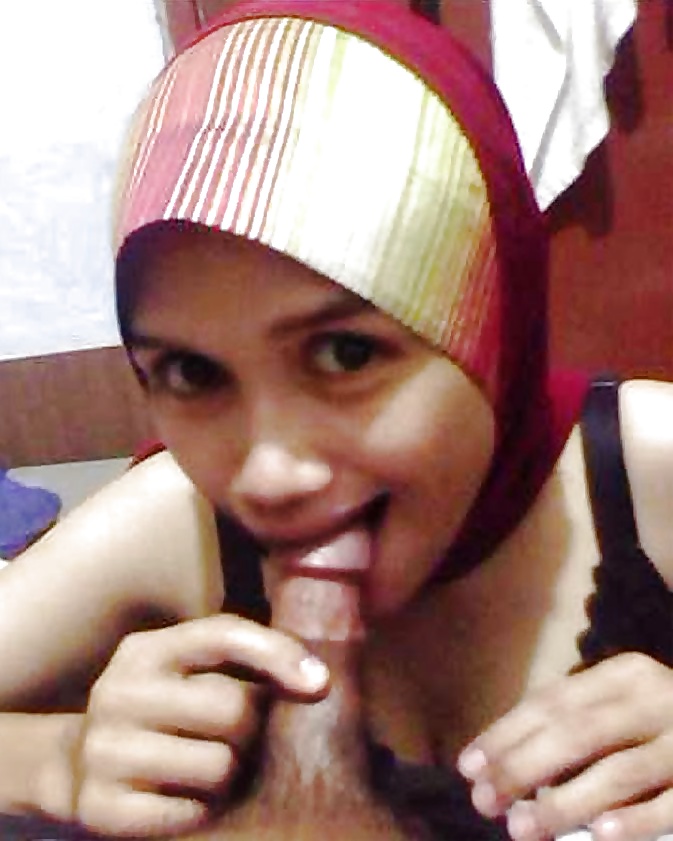 Sex Tudung Belang Isap Kote image