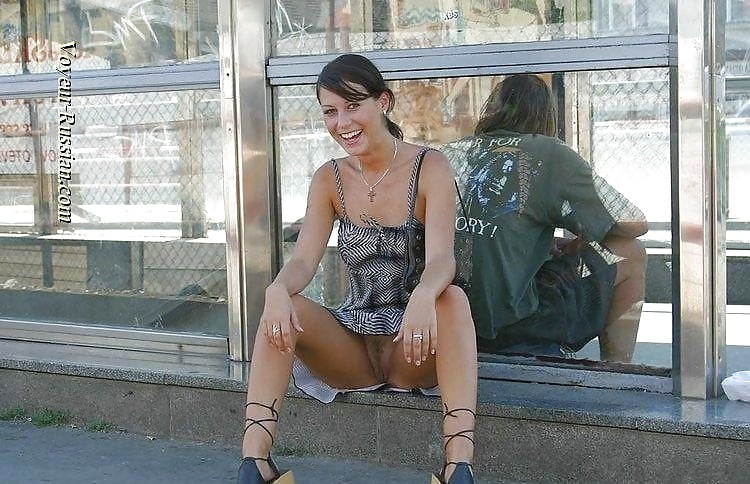 Sex Public, flash pussy image