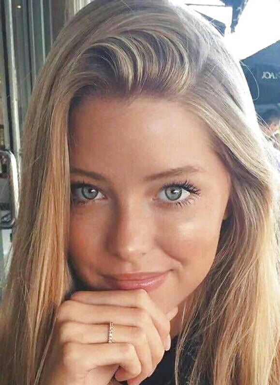 Beautiful Blondes With Faces That Make Me Cum 10 Pics