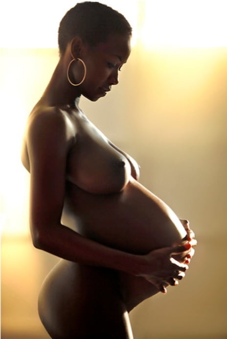 Pregnant beauties - 148 Photos 