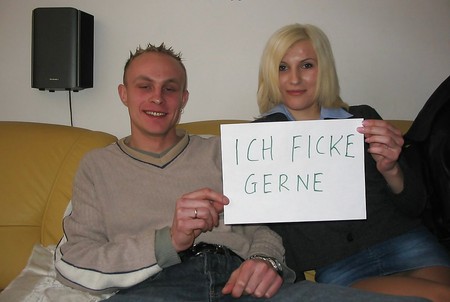 Teenfotze fickt gerne