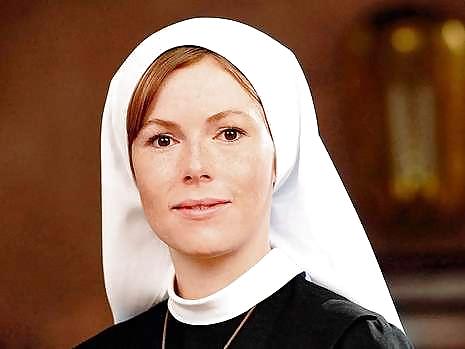 Sex geile Nonne nackt image