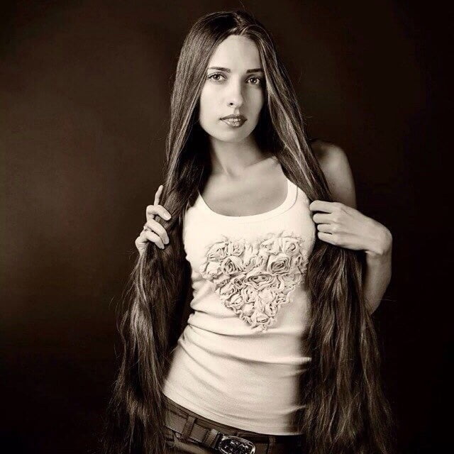 Good model. Long hair Алена Ануфриева. Супер Лонг Хаир Ануфриева Алена. Алена Ануфриева тренер. Ануфриева Алена коса.