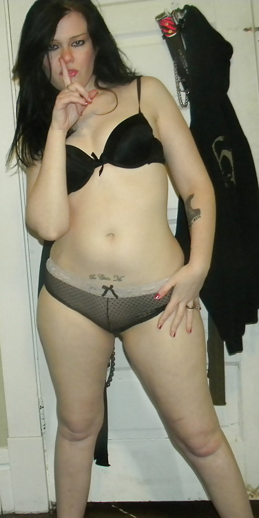 Sex hotties 2 image