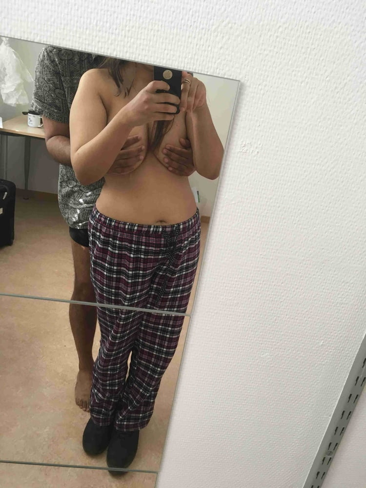 Pakistani Cute Teen - Strips & Groped - leaked photo #324283399