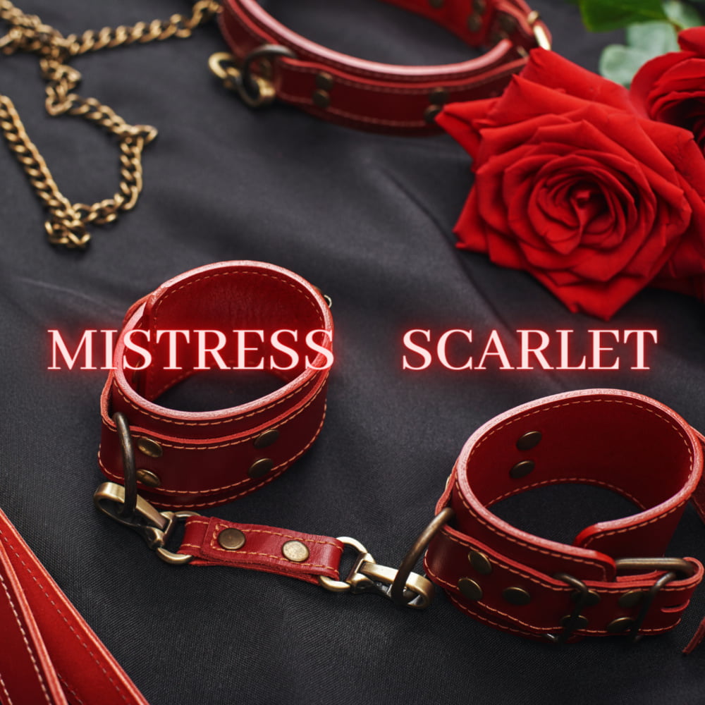 Mistress Scarlet is ready Dominatrix BDSM Footfetish tatto 3 - 5 Photos 